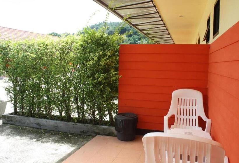 اتاق استاندارد یک نفره, Suksai Buri Resort