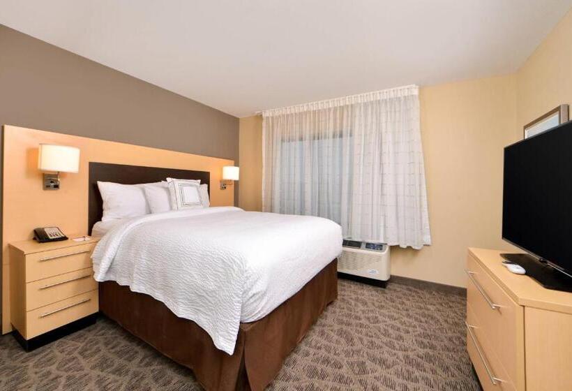 جناح, Towneplace Suites By Marriott Detroit Commerce
