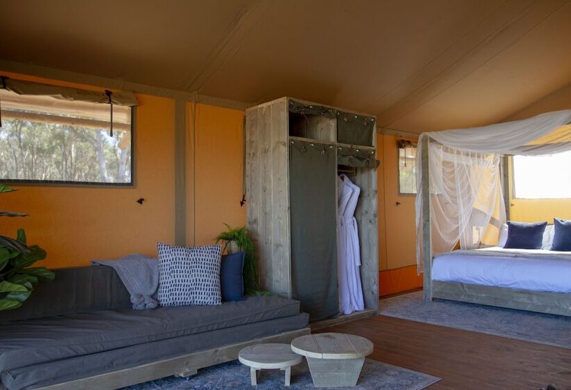 Standard Tent, Balgownie Estate Bendigo