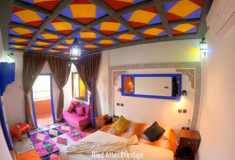 اتاق استاندارد با بالکن, Atlas Prestige