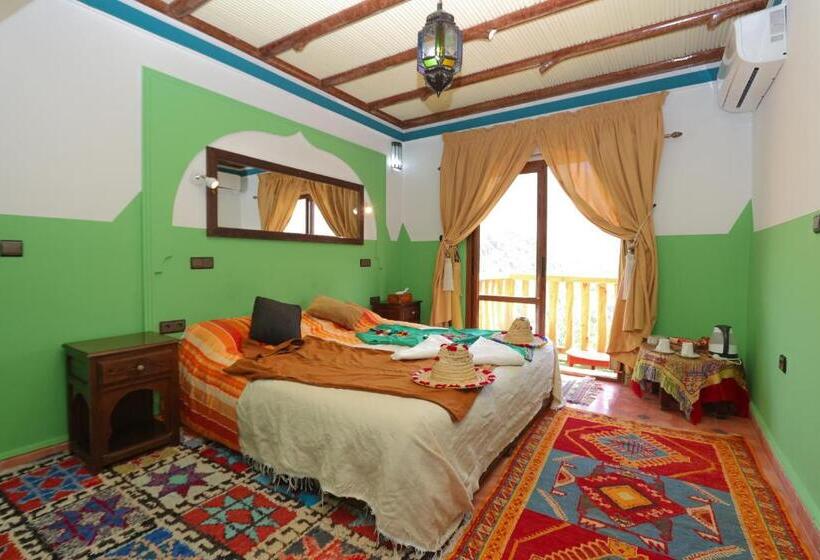 اتاق استاندارد با بالکن, Atlas Prestige