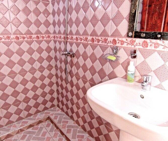 اتاق استاندارد سه نفره, Atlas Prestige