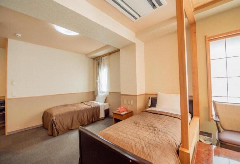 스탠다드 트리플 룸, Ryokan Hakura