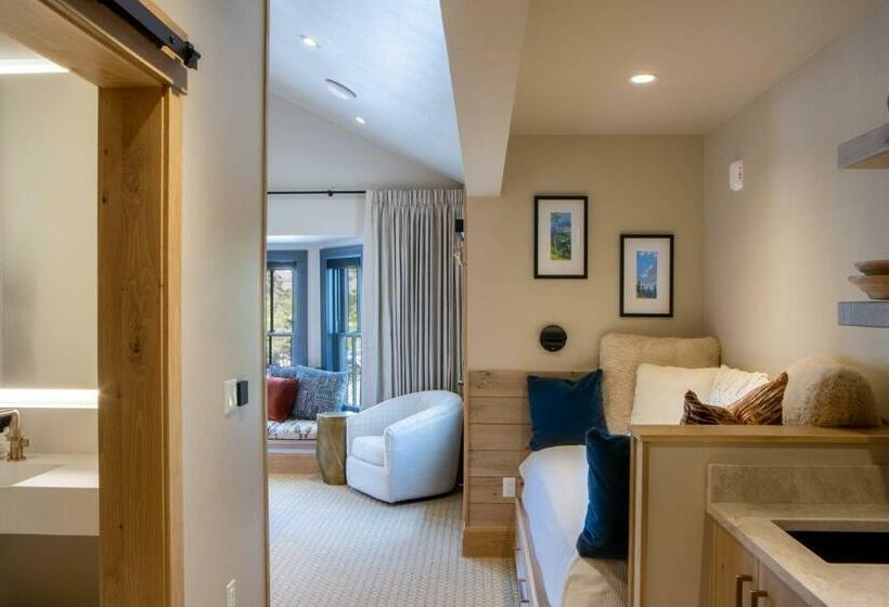 스탠다드 룸, Inn At The Carlin