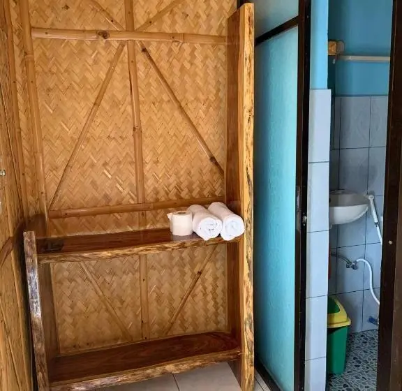 デラックスルーム, Bamboo House Beach Lodge & Restaurant