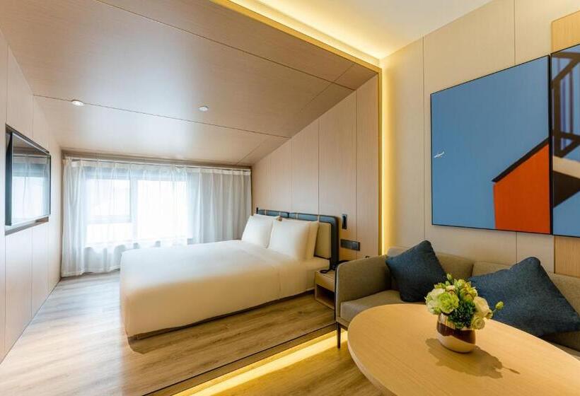 Номер Executive, Atour Hotel Shanghai World Expo West Gaoke Road