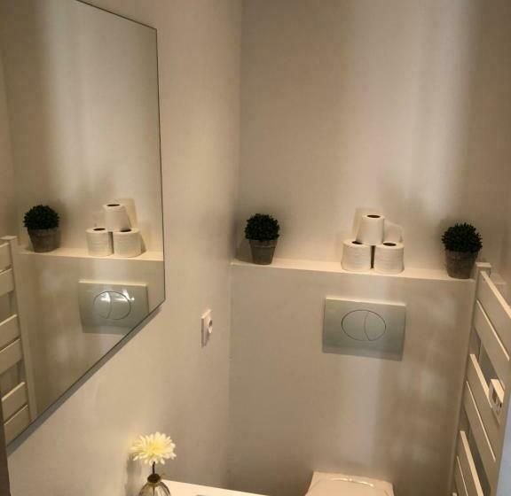 اتاق استاندارد با چشمانداز باغ, Chambre Olivier