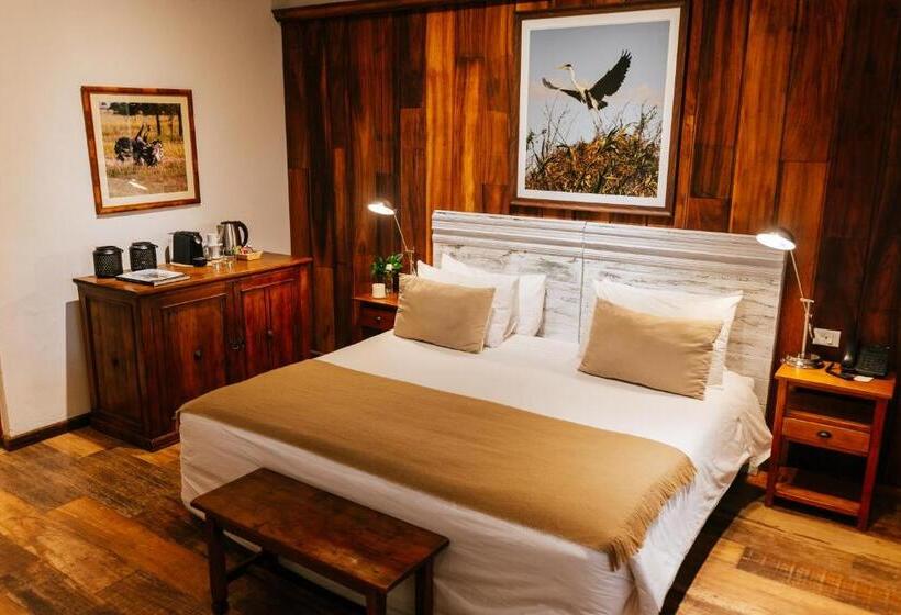 Полулюкс, El Transito Hotel Boutique