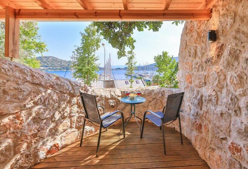 海景标准间带阳台, Jasmine Otel