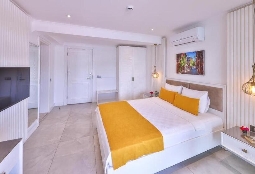 海景标准间带阳台, Jasmine Otel