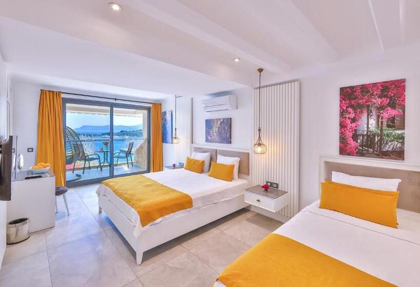 Triple Room Sea View, Jasmine Otel