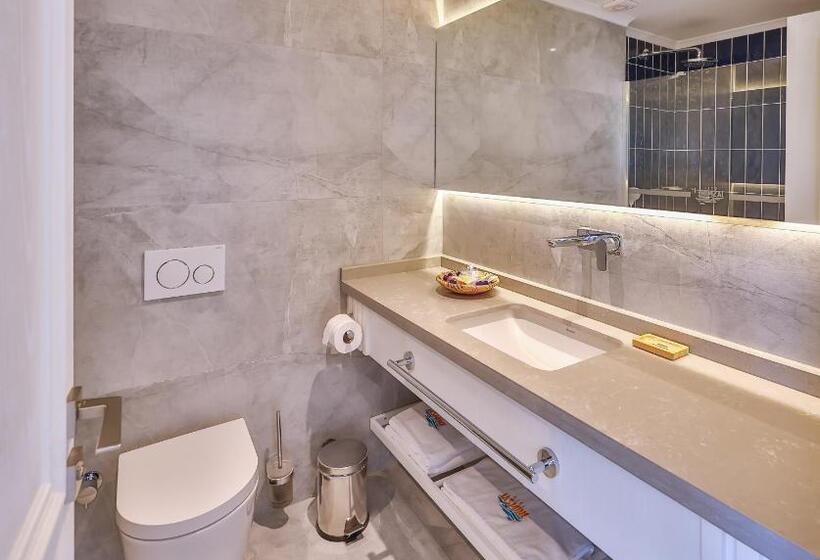 海景标准间带阳台, Jasmine Otel