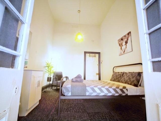 バルコニー付きスタンダードルーム, Star Of The West