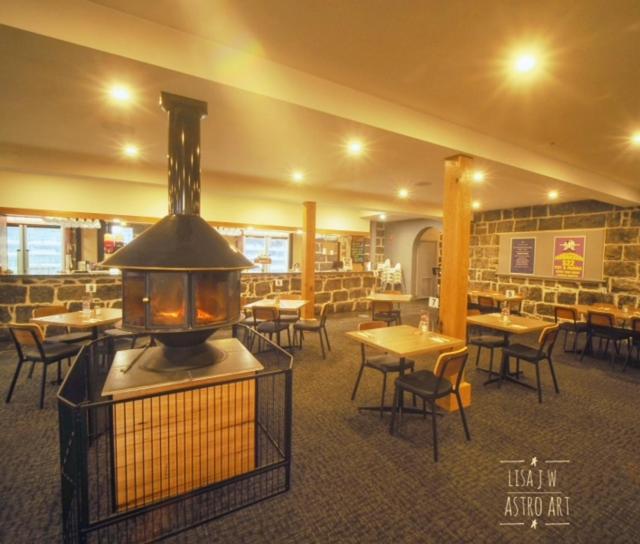 ファミリールーム, Star Of The West