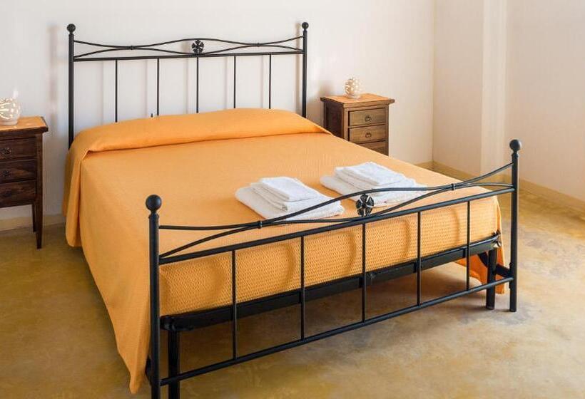 Pokój Standard, B&b La Garolla