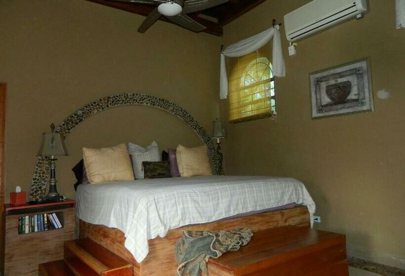 带大床的套房, Becks Bed & Breakfast