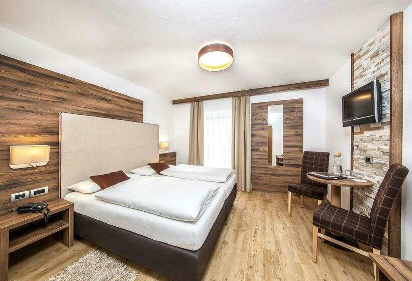 اتاق استاندارد با بالکن, Garni Lanzinger