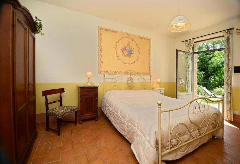 غرفة قياسية, Podere Santaadele