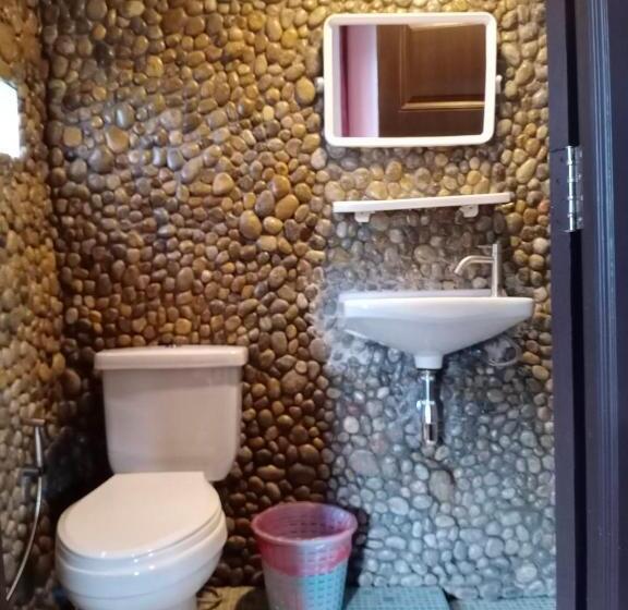 חדר דלוקס עם מרפסת, Cliff View Bungalows