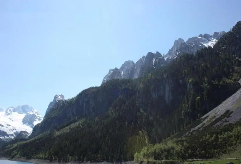 レイクビュースタンダードルーム, Gasthof Gosausee