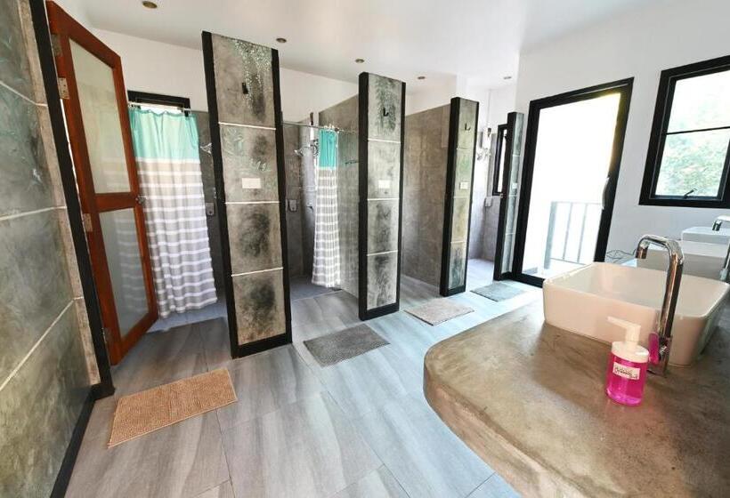 スタンダードシングルルーム, The Dearly Koh Tao Hostel Padi 5 Star Dive Resort