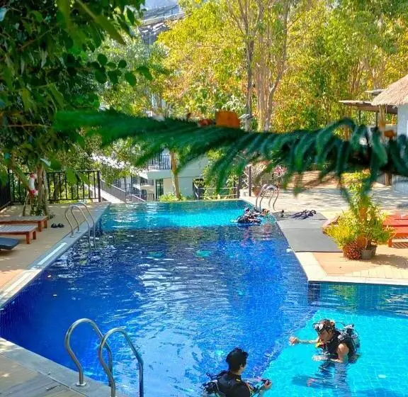 デラックスルーム, The Dearly Koh Tao Hostel Padi 5 Star Dive Resort