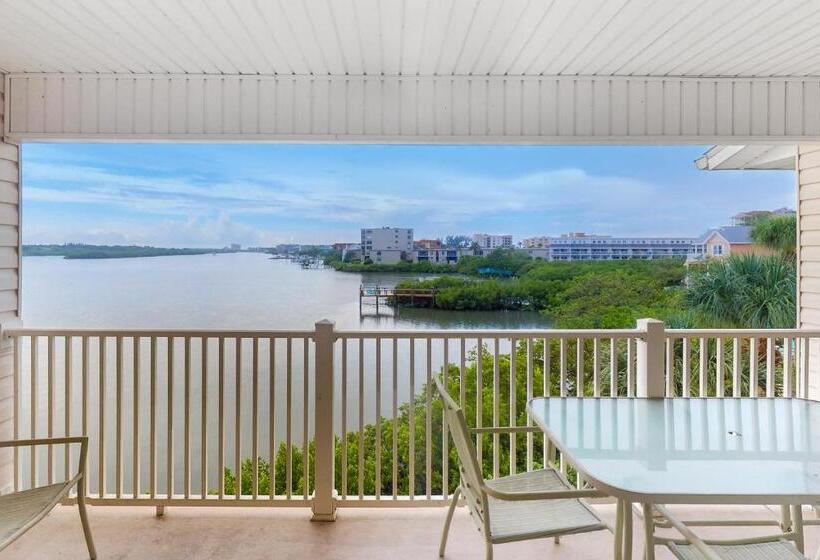 ２ベッドルームアパートメント, Captain S Cove #207