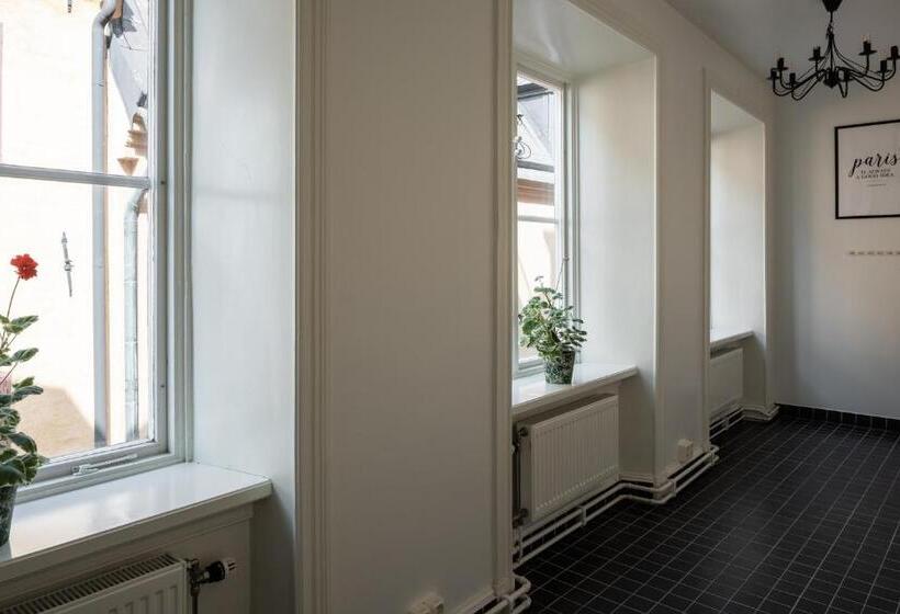 스탠다드 트리픔 룸 공동욕실, Castle House Inn