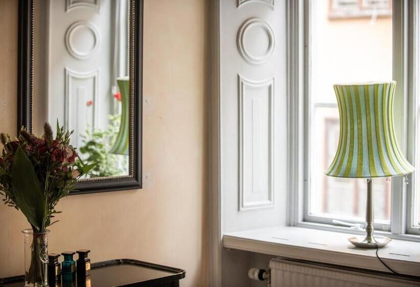 스탠다드 싱글 룸 공동욕실, Castle House Inn