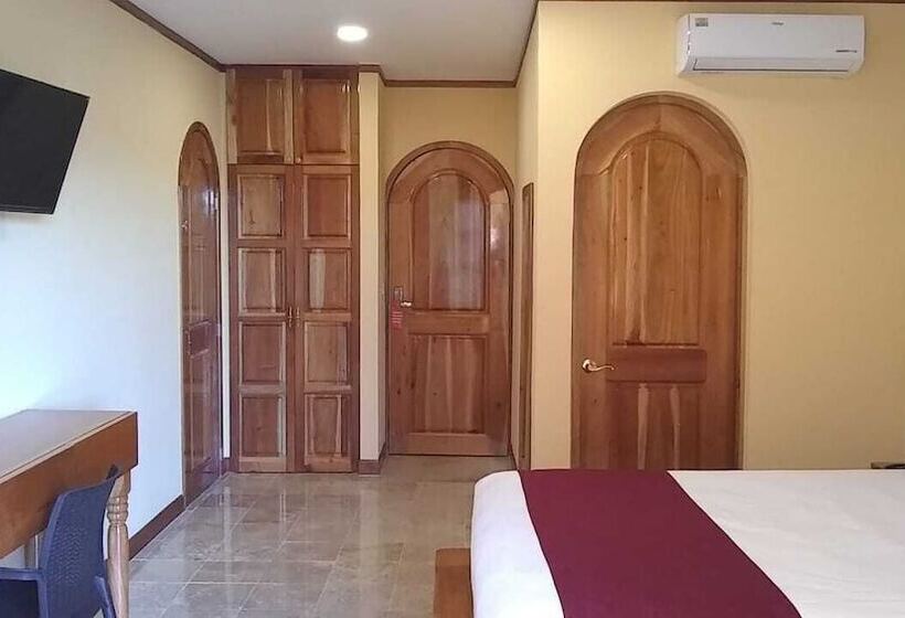 سوییت سوپریور, Cancun International By Zeiva