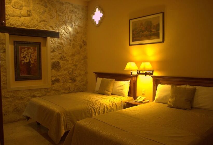 سوییت جونیور, Cancun International By Zeiva