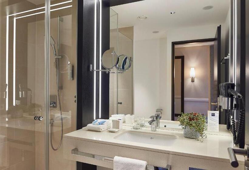 Стандартный Номер Кровать Кинг, Dorint Hotel Frankfurt/oberursel