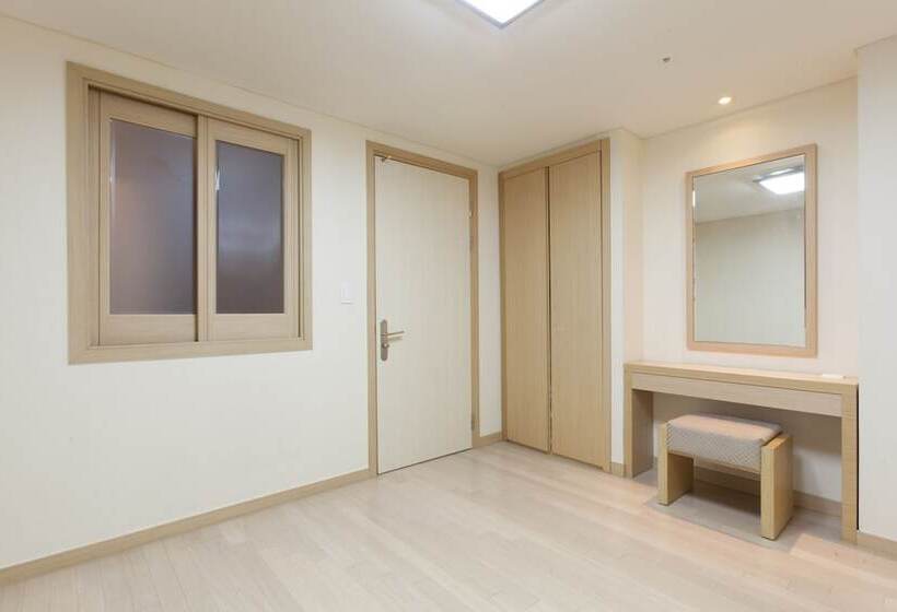 豪华套房, Kumho Tongyeong Marina Resort