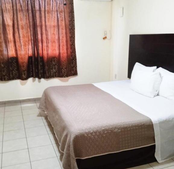 Номер Superior, Maria Elena