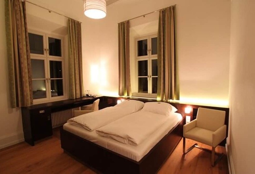 컴포트 룸, Schloss Thurnau