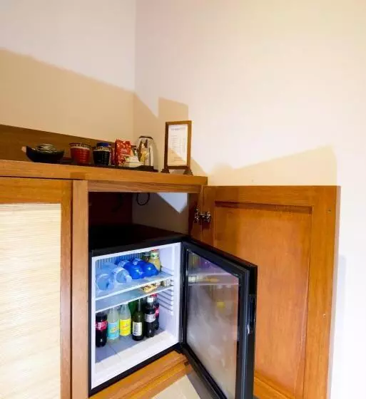 اتاق اساندارد با چشمانداز جانبی به دریا, The Barefoot Eco