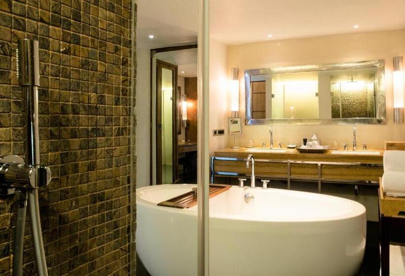 クラブルーム プールビュー, Diwa Club By Alila   A Hyatt Brand