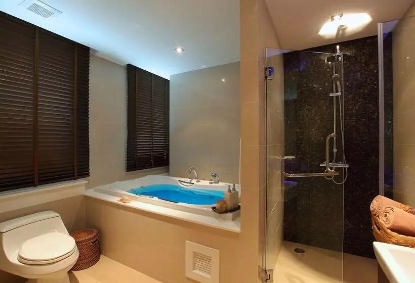 海の見える３ベッドルームアパートメント, The Privilege Residence