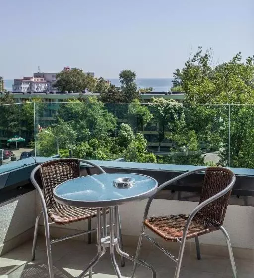 バルコニー付きスーペリアルーム, New Splendid Hotel & Spa Adults Only