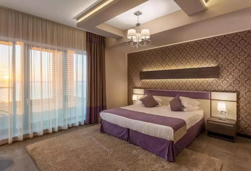 バルコニー付きスーペリアルーム, New Splendid Hotel & Spa Adults Only