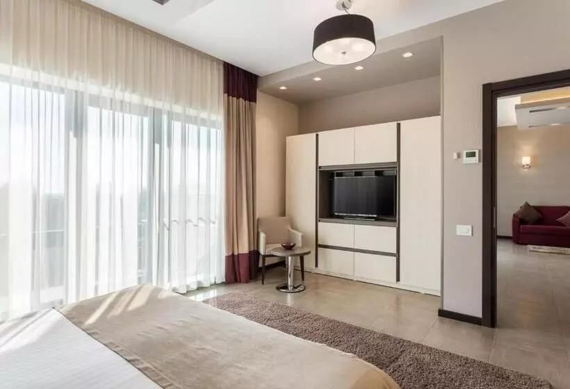 一ベッドルームエクゼクティブアパートメント, New Splendid Hotel & Spa Adults Only