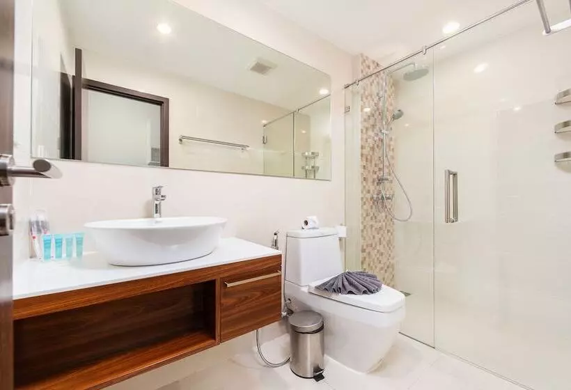 1 Bedroom Deluxe Apartment