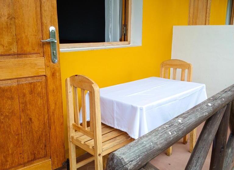 Standardrum Trädgårdsutsikt, Andasibe Sifaka Lodge