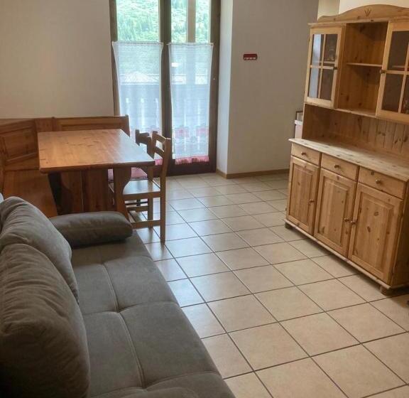 דירת חדר, Appartamenti Miriam