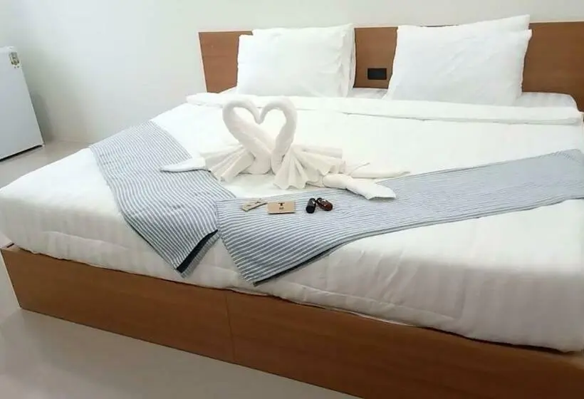 سوییت خانوادگی, T Onehome