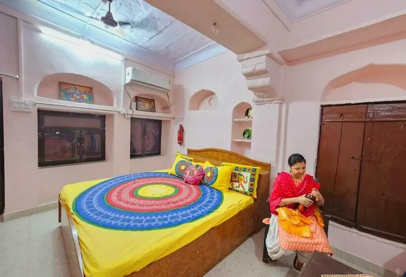 スタンダードルーム, Haveli Gulabram Ji, Bundi
