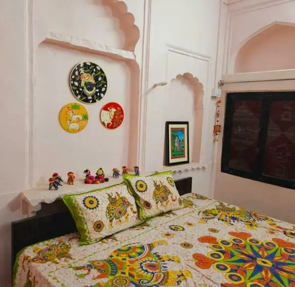 スタンダードルーム, Haveli Gulabram Ji, Bundi