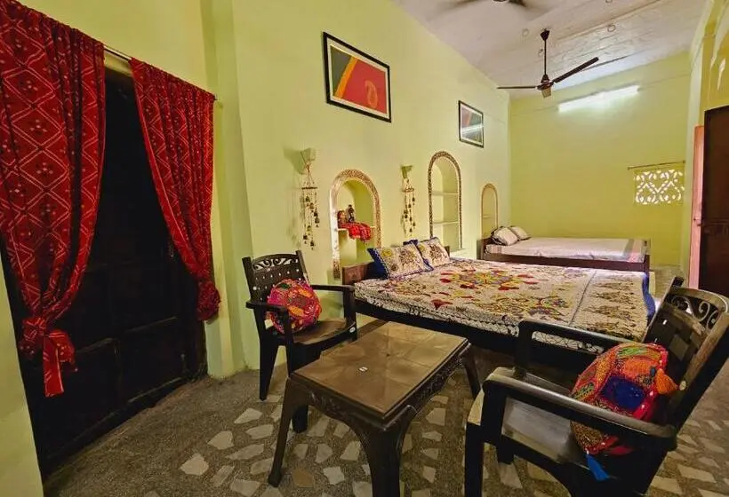 ガーデンビューファミリールーム, Haveli Gulabram Ji, Bundi