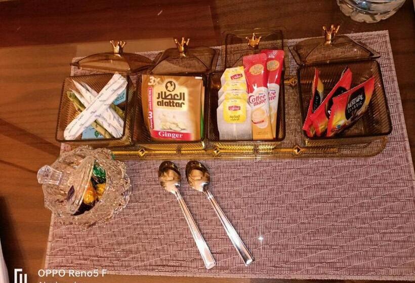 اتاق استاندارد با سرویس بهداشتی مشترک, Plaza De Petra