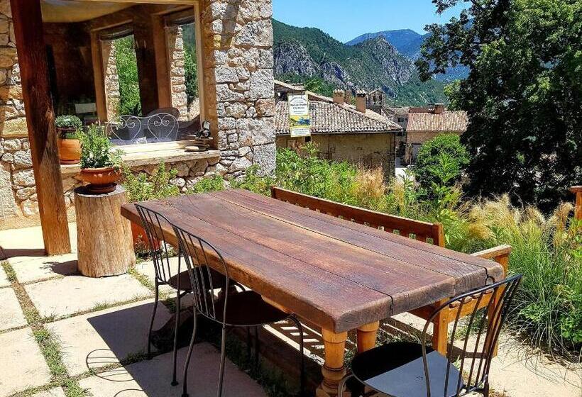 غرفة قياسية ثلاثية, Un Cadre Magnifique, Au Cœur Du Verdon